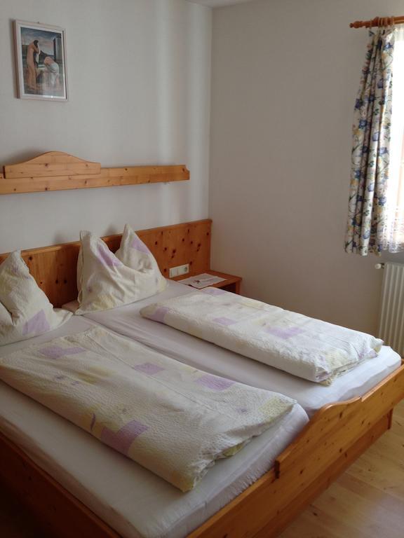 Appartement O. Tom'S Huette นอยชติฟ อิม ชตูไปทัล ห้อง รูปภาพ